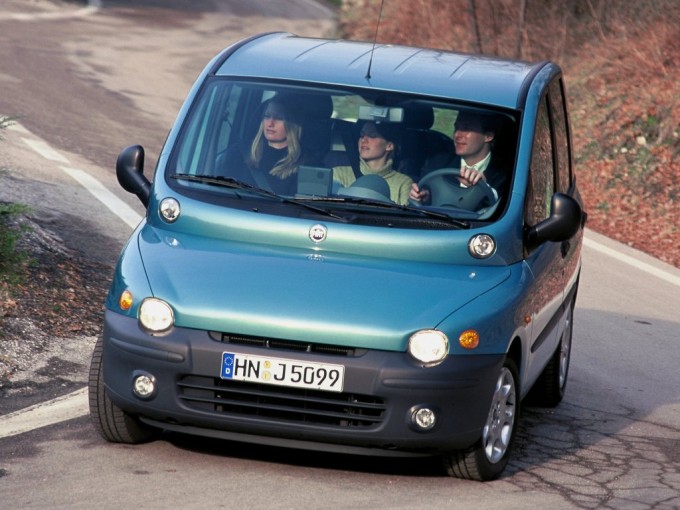1999-2001_Fiat_Multipla_04