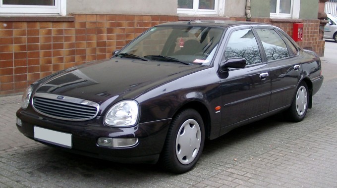 Ford_Scorpio_front_20080214